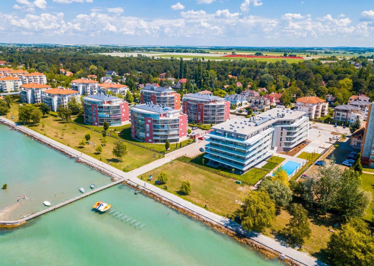 Myflat Coral Premium Suite Siófok Extérieur photo